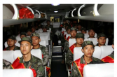 我市新兵陆续启程奔赴军营